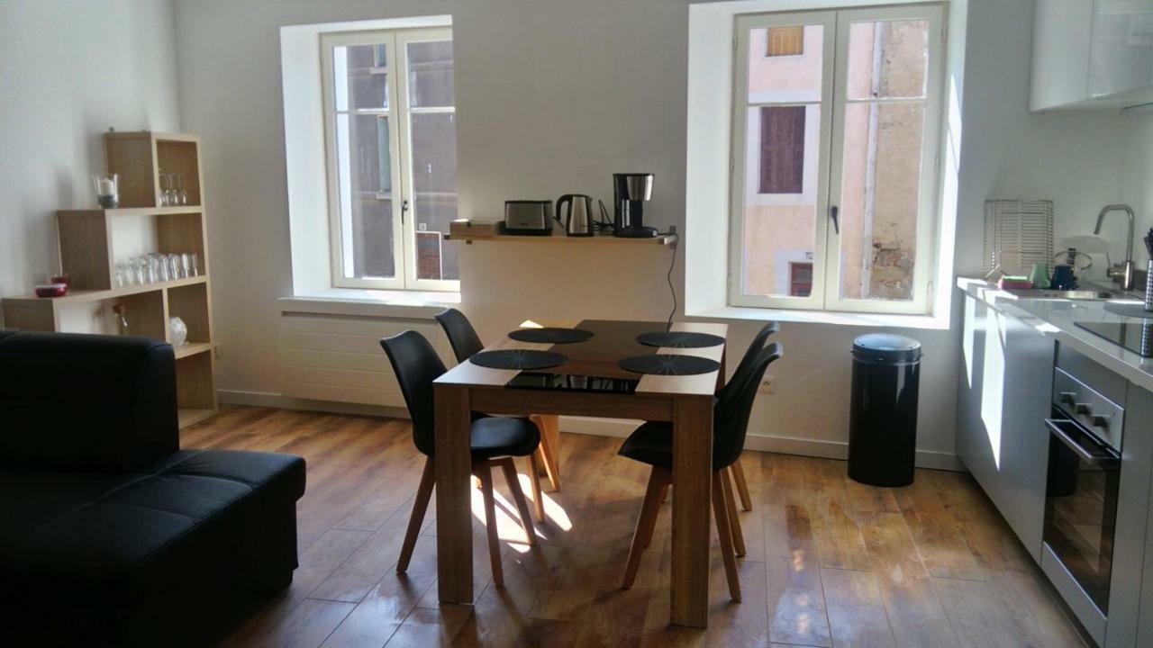 Gite Les 3 Tours 1E Etage Каркассон Экстерьер фото