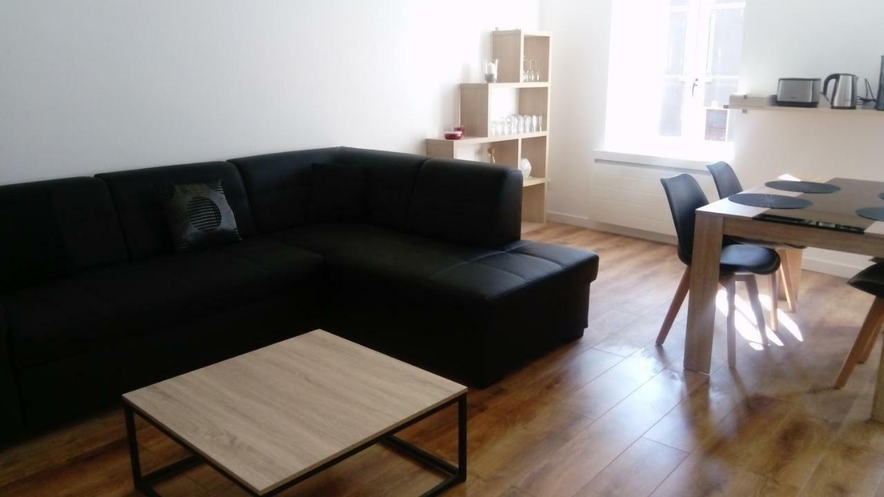 Gite Les 3 Tours 1E Etage Каркассон Экстерьер фото